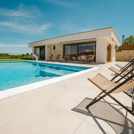 Villa Nora Banja Luka Motike